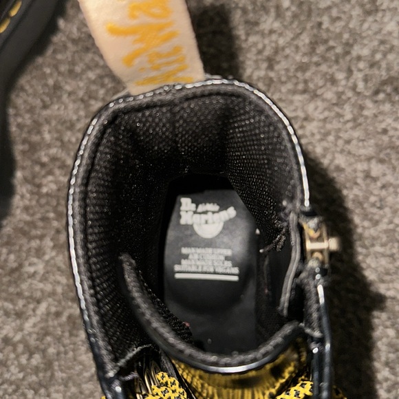 DR. MARTENS Jadon Womens Platform Boots - Picture 7 of 7